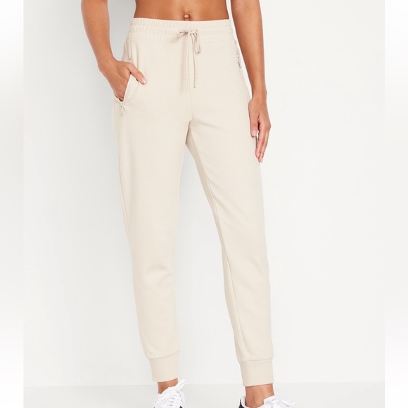 HIGH WAISTED JOGGERS - Picture 3 of 4